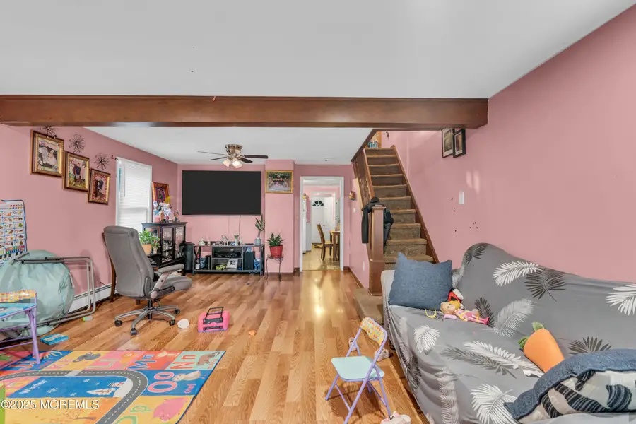 25 Union Avenue, Freehold, NJ 07728 - Image #3