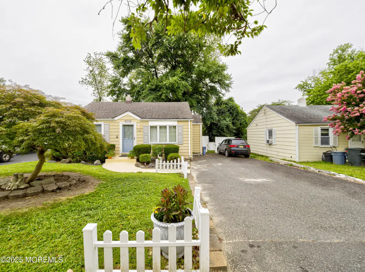 327 Sylvania Avenue, Neptune City, NJ 07753 - Image #1