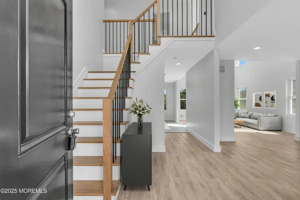 169 Grand Central Parkway, Bayville, NJ 08721