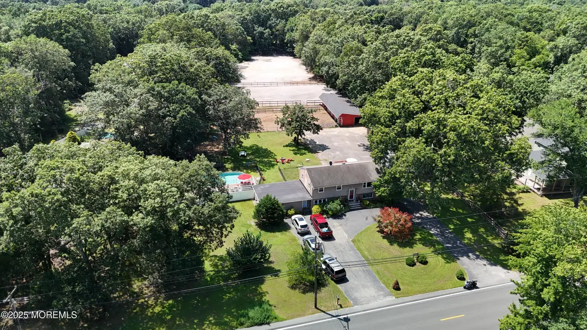 538 Frank Applegate Road, Jackson, NJ 08527 - Image #1