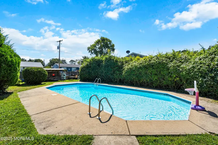 1108 Anchor Avenue, Beachwood, NJ 08722 - Image #3