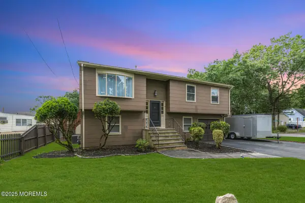 711 Chelsea Street, Forked River, NJ 08731