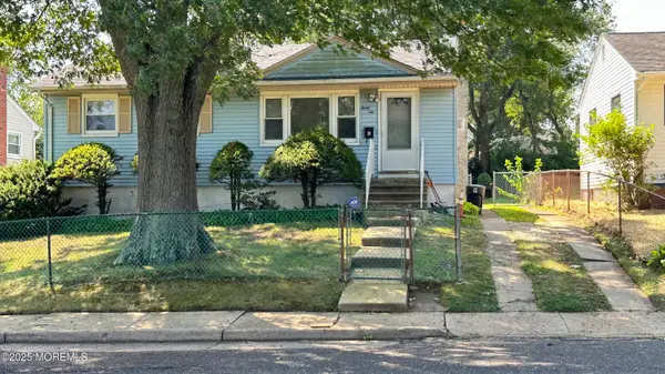 36 Liberty Street, Freehold, NJ 07728