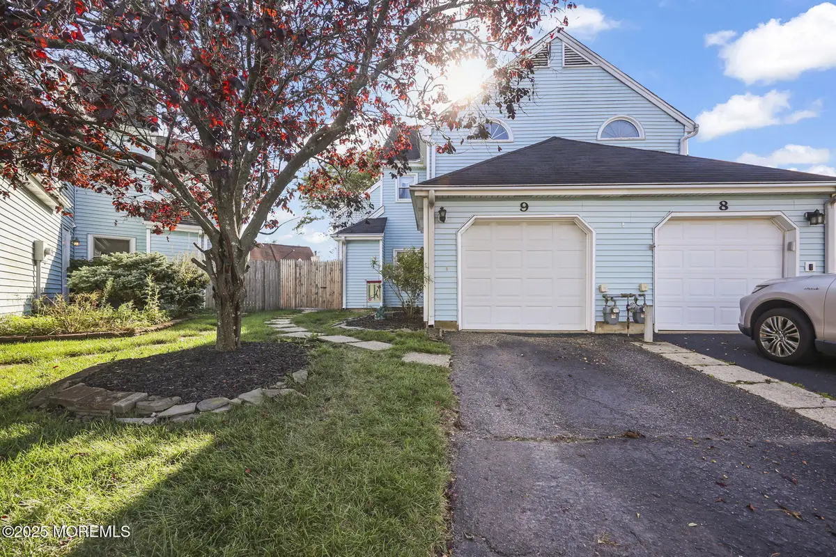 9 Irving Court, Freehold, NJ 07728 - Image #1