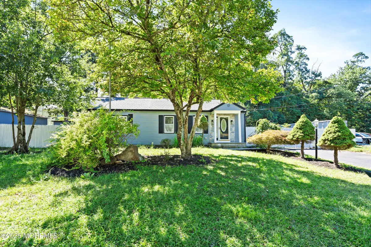 11 Malsbury Lane, Plumsted, NJ 08533 - Image #1