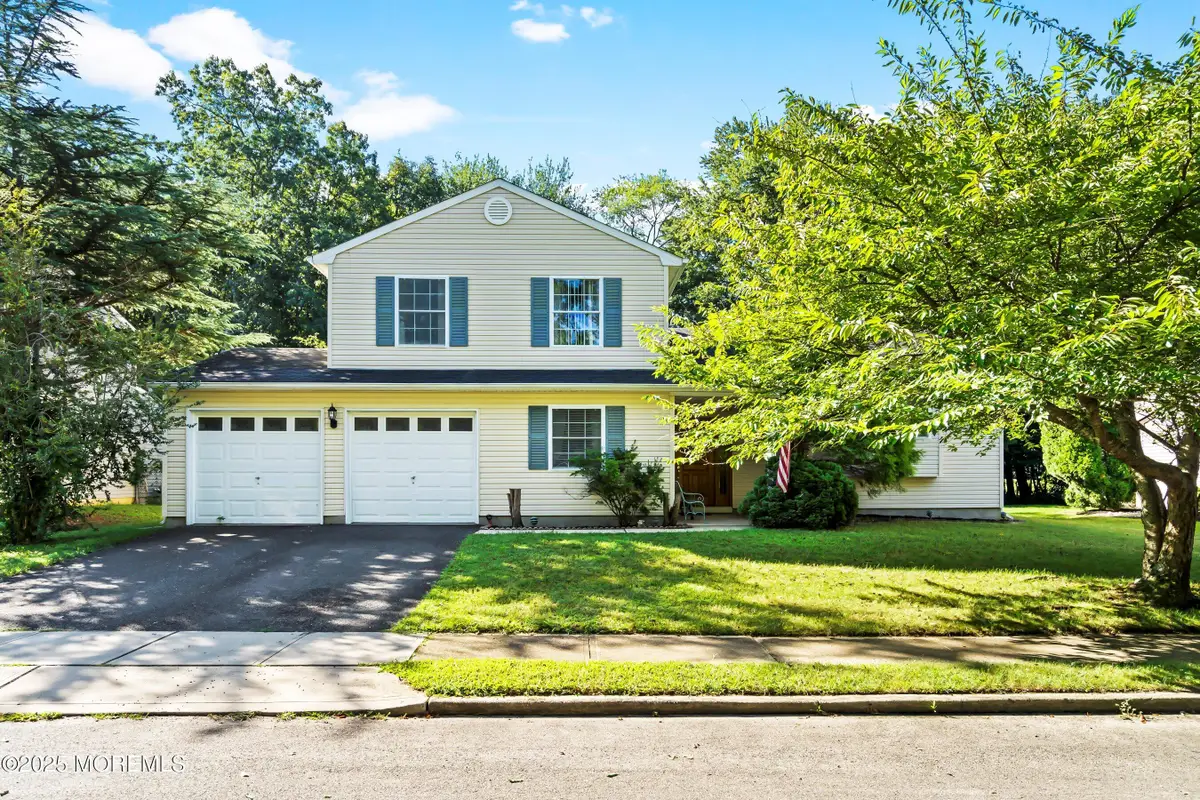 12 Colonial Court, Howell, NJ 07731 - Image #1