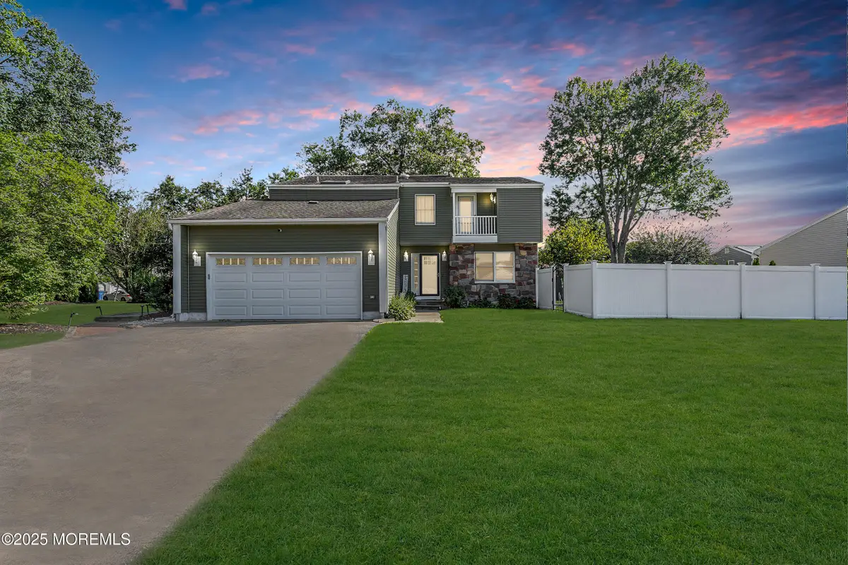 73 Theresa Court, Toms River, NJ 08753 - Image #1