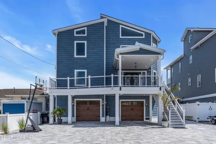 107 Bay Shore Drive, Toms River, NJ 08753 - Image #3