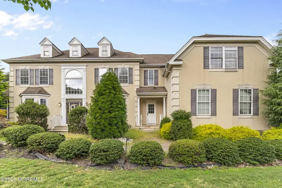 10 Livingston Court, Marlboro, NJ 07746 - Image #3