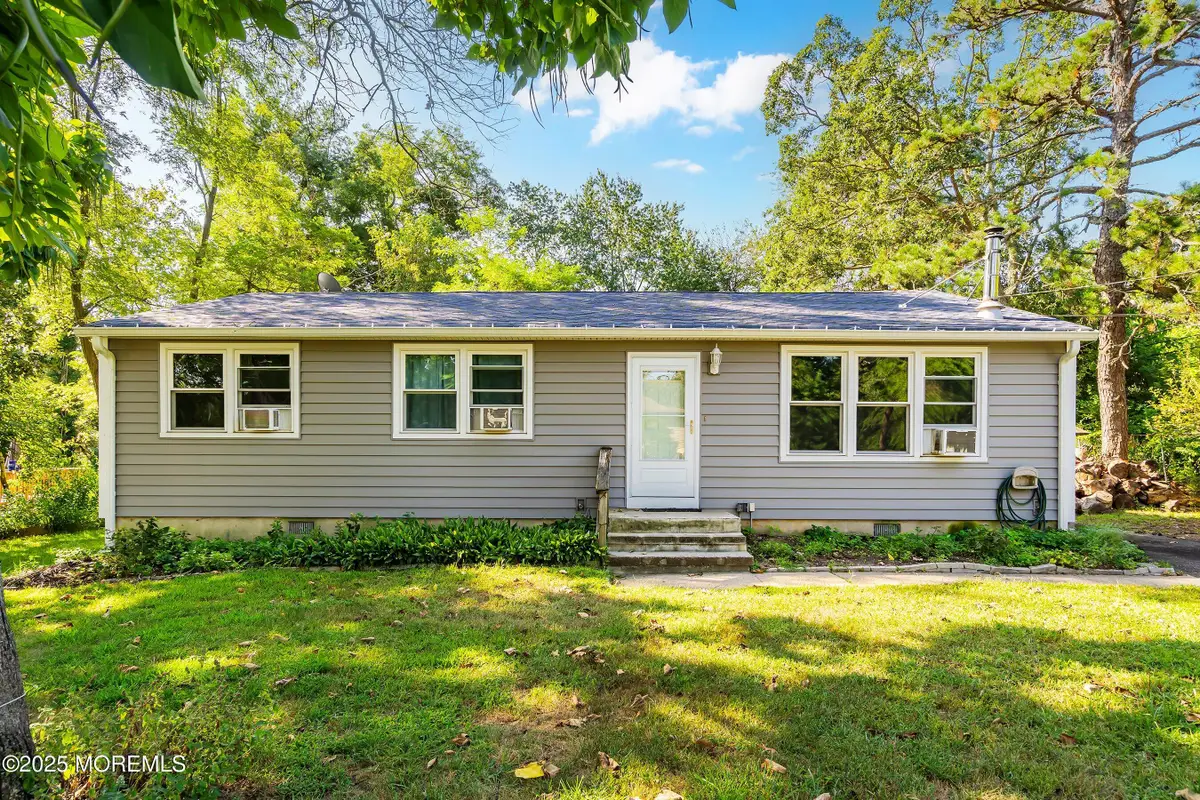 265 Latimer Avenue, Bayville, NJ 08721 - Image #1