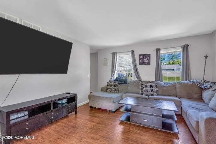 1240 Broadway Boulevard, Toms River, NJ 08757 - Image #3