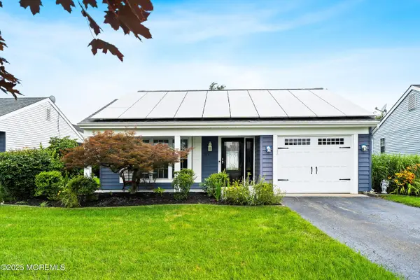 150 Buckingham Drive, Manchester, NJ 08759