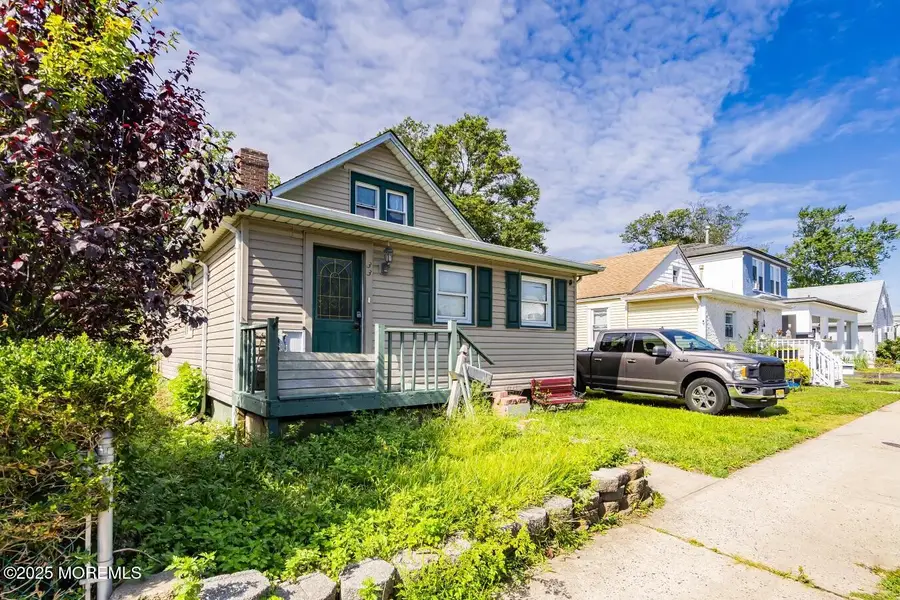 33 Oakwood Place, Keansburg, NJ 07734 - Image #2