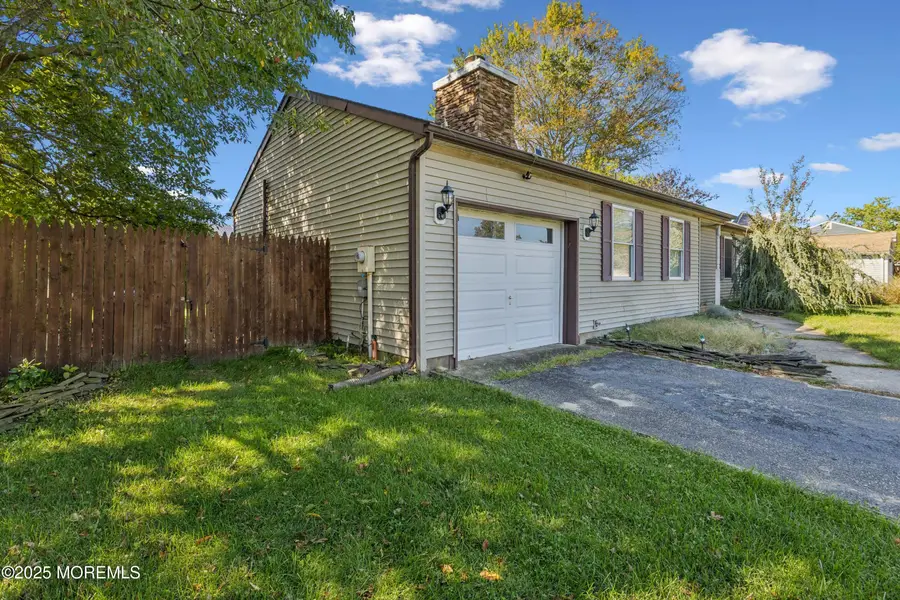 502 Teakwood Drive, Lanoka Harbor, NJ 08734 - Image #3