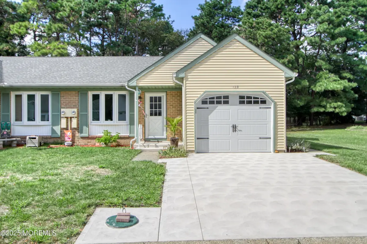 12 Birchwood Drive #B, Whiting, NJ 08759 - Image #1