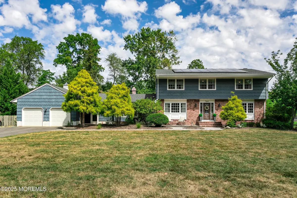8 Heights Terrace, Middletown, NJ 07748 - Image #1