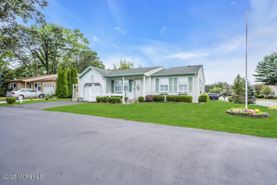 74 Chelsea Drive, Whiting, NJ 08759 - Image #2