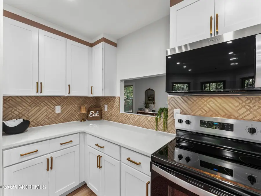 636 Petunia Lane, Whiting, NJ 08759 - Image #3