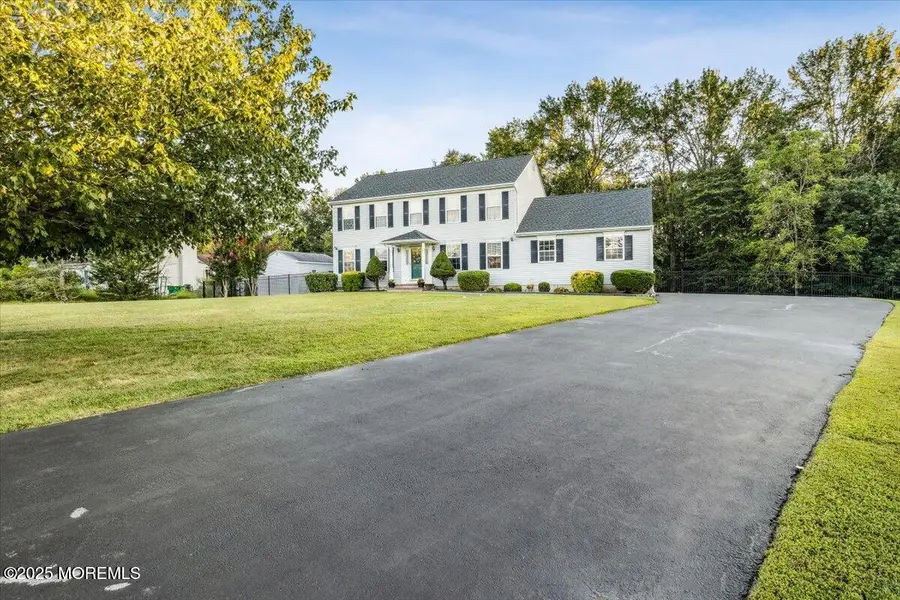 353 Fieldcrest Drive, New Egypt, NJ 08533 - Image #2