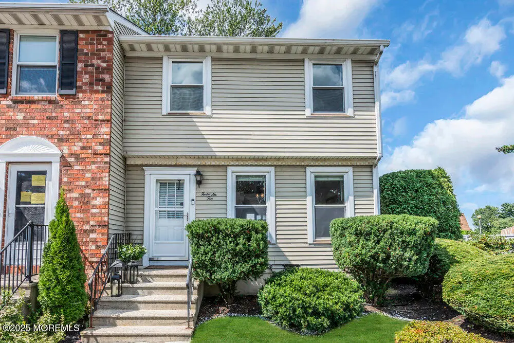 46-10 Carriage Stop Place, Florence, NJ 08518 - Image #1