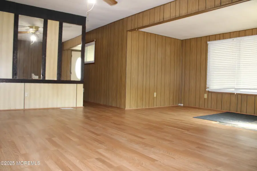 52 Woodchuck Parkway, Whiting, NJ 08759 - Image #2