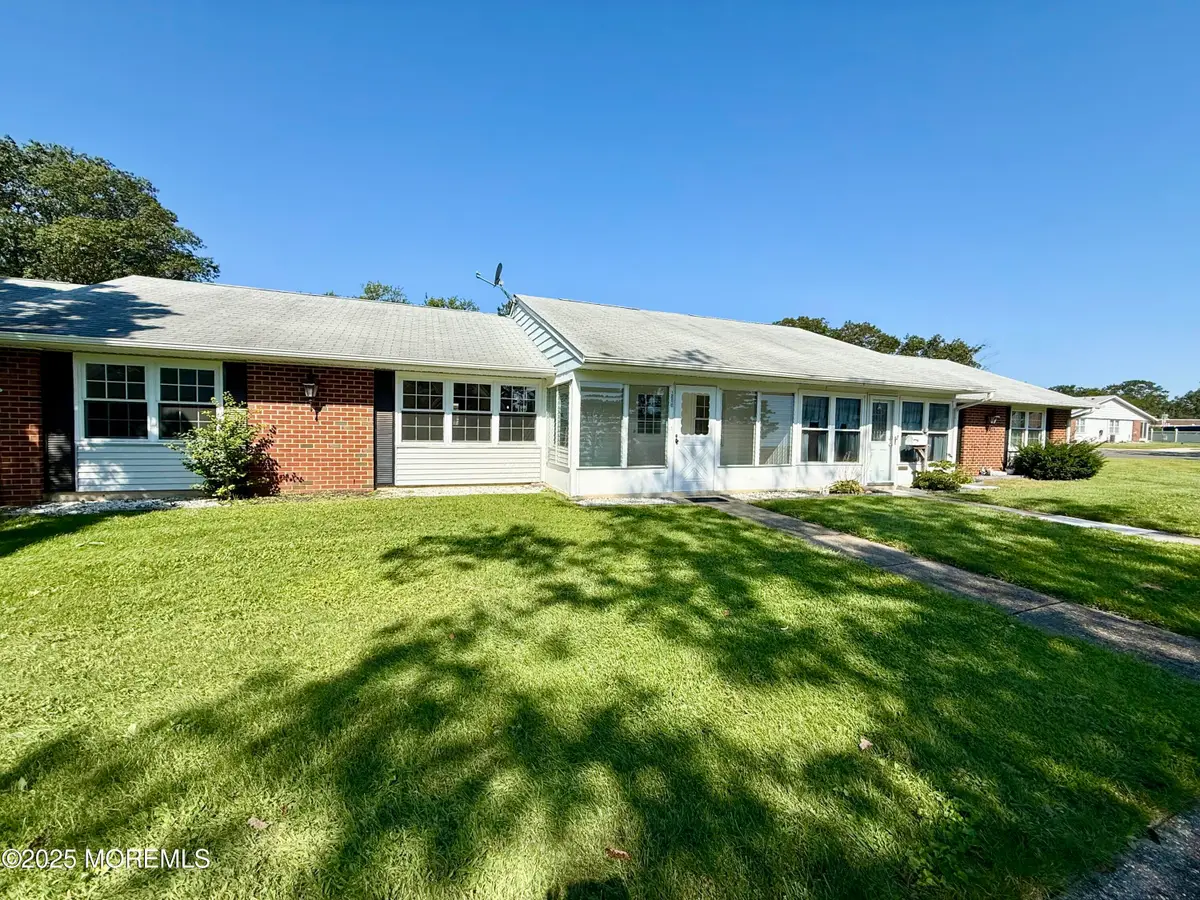 1221C Argyll Circle, Lakewood, NJ 08701 - Image #1