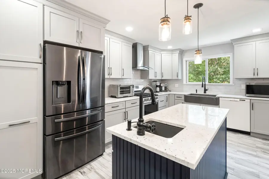 693 Vaughn Avenue, Toms River, NJ 08753 - Image #2