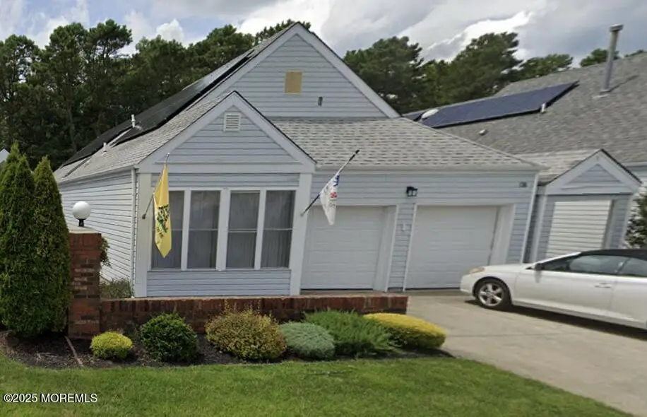 136 Longwood Drive, Manahawkin, NJ 08050 - Image #1
