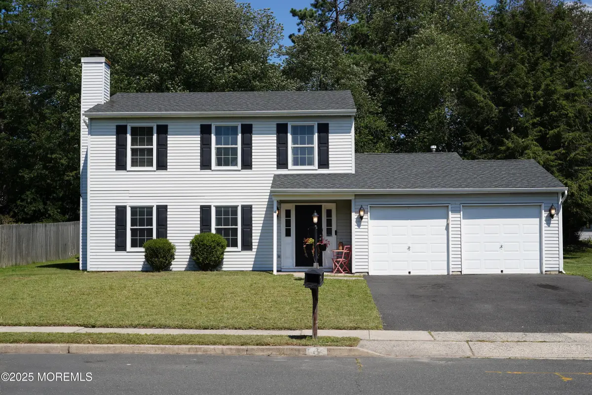 4 Mendon Drive, Howell, NJ 07731 - #1