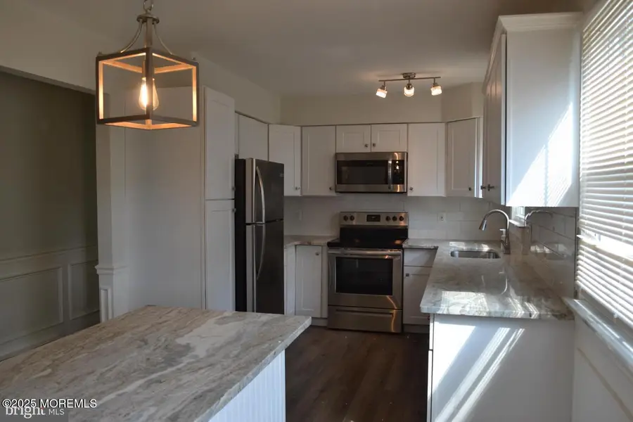 9a Greenwood Lane, Crestwood Village, NJ 08759 - Image #2