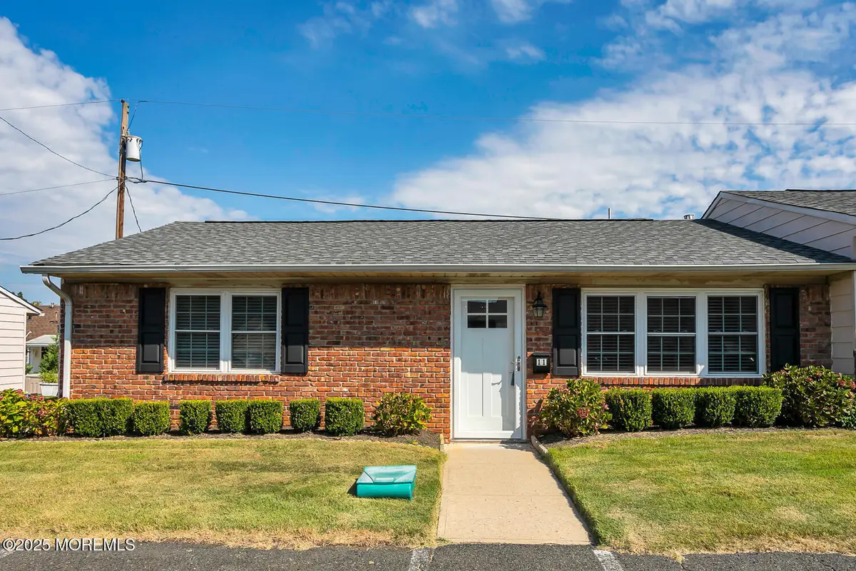 11 Louisiana Drive, Matawan, NJ 07747 - Image #1