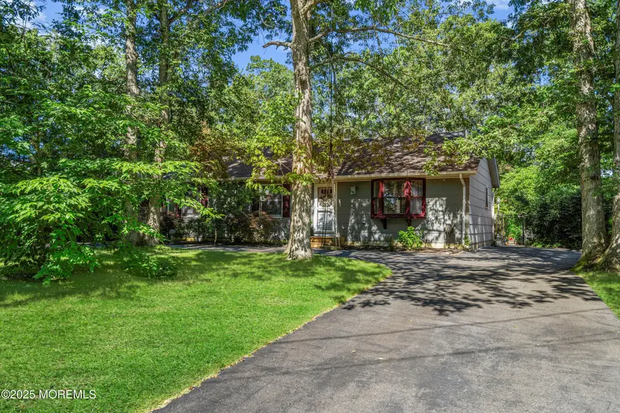 1034 Buccaneer Lane, Manahawkin, NJ 08050 - Image #2