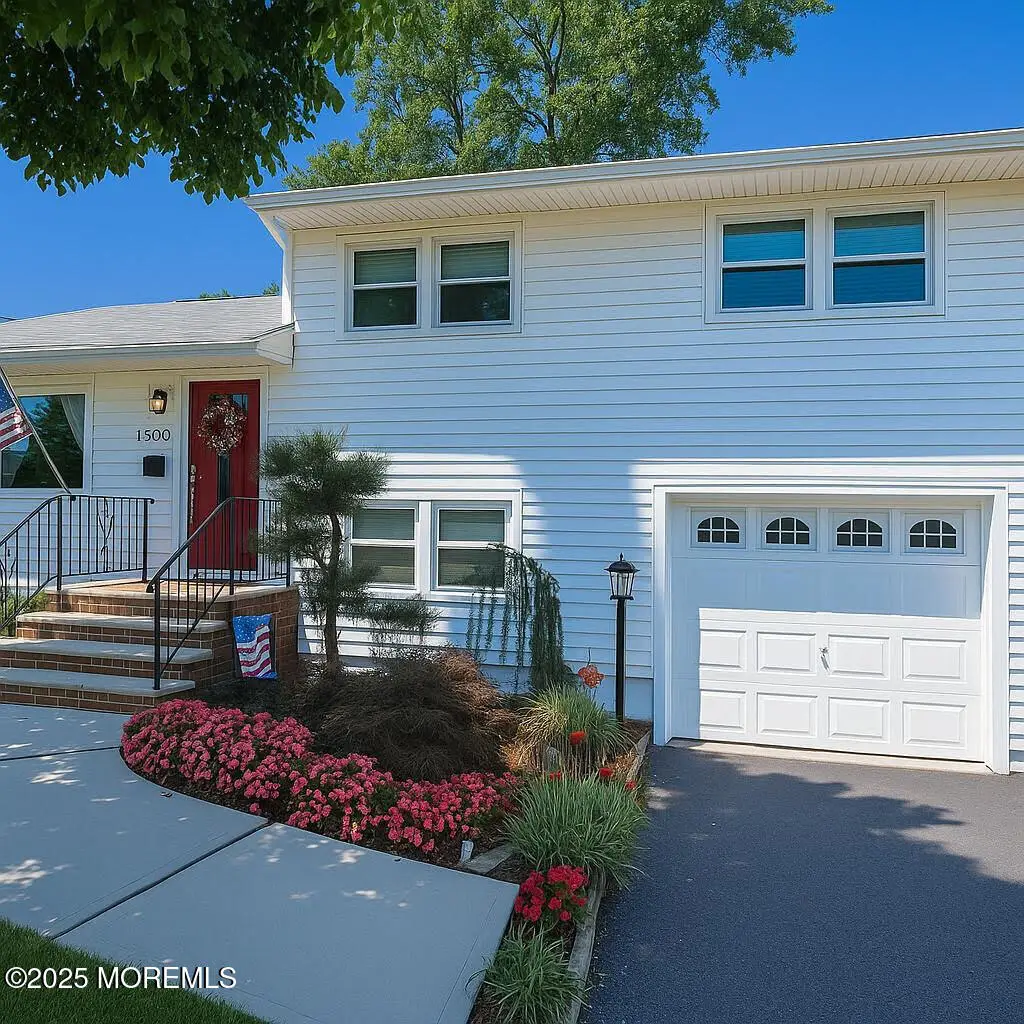 1100 Thirza Place, Rahway, NJ 07065 - Image #1