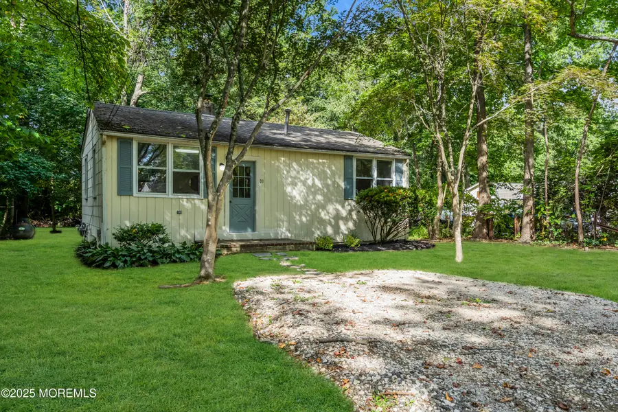 31 Cedar Street, New Egypt, NJ 08533 - Image #2