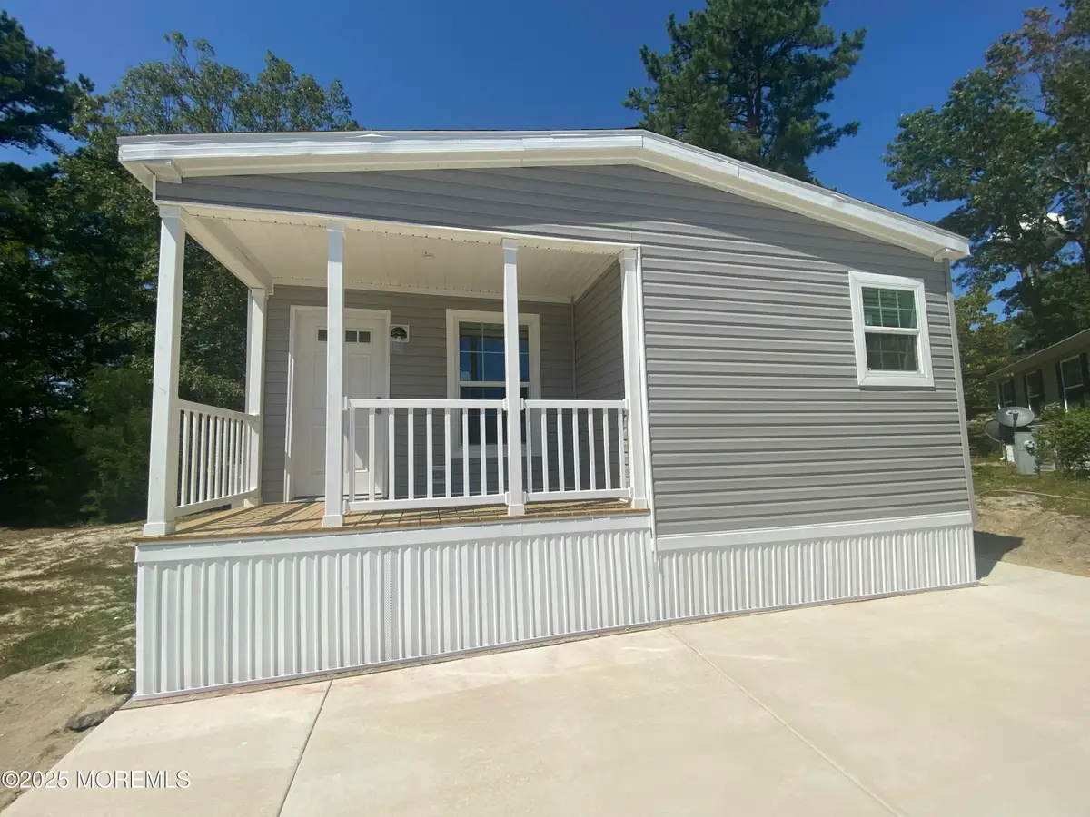 18 Maple Tree Court, Manahawkin, NJ 08050 - Image #1