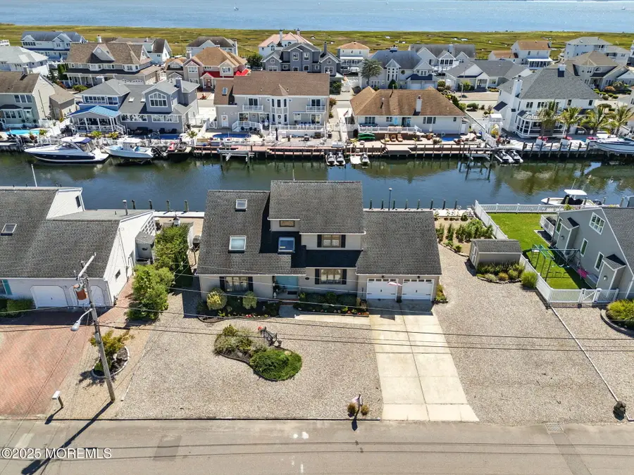 836 Spar Drive, Forked River, NJ 08731 - Image #2