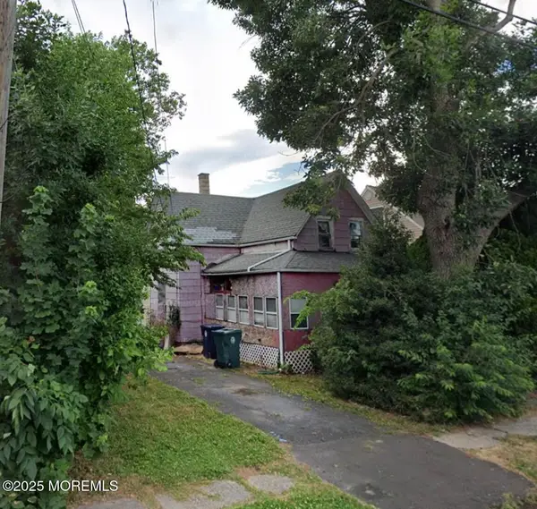 693 Hanson Avenue, Perth Amboy City, NJ 08861