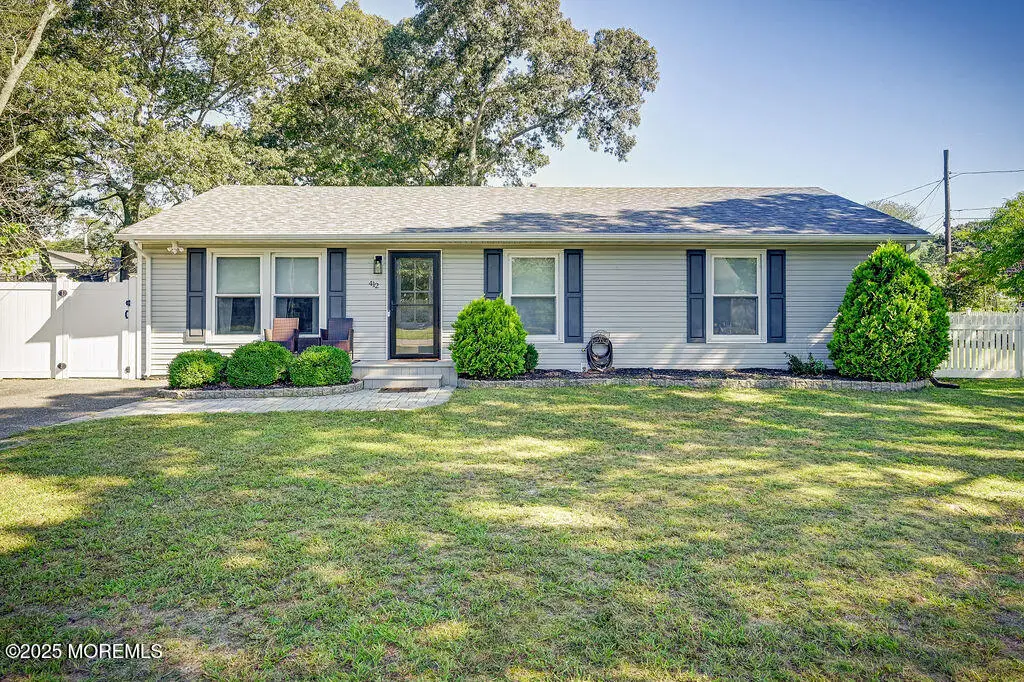 412 Chestnut Drive, Lanoka Harbor, NJ 08734 - Image #1