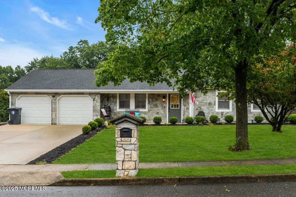 520 Delos Drive, Toms River, NJ 08753 - Image #1