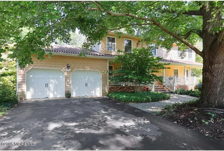 31 Quail Lane, Freehold, NJ 07728 - Image #2