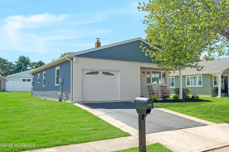 9 Banning Court, Toms River, NJ 08757 - Image #2