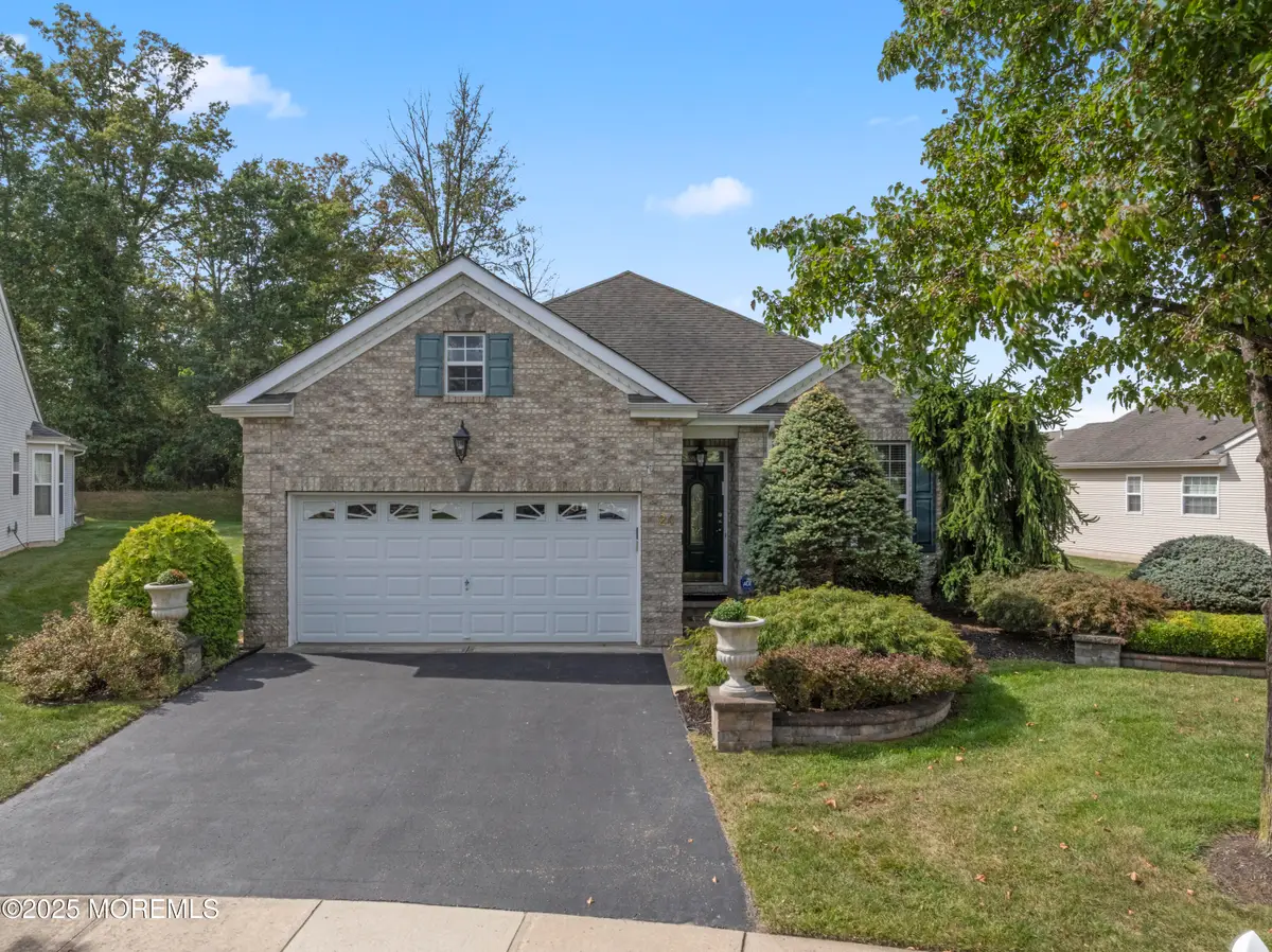 24 Friesan Court, Manalapan Township, NJ 07726 - Image #1