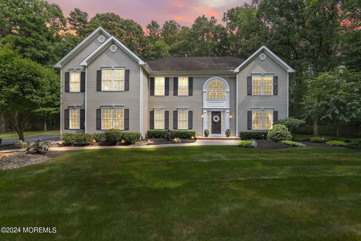 8 Iroquois Court, Colts Neck, NJ 07722 - Image #1
