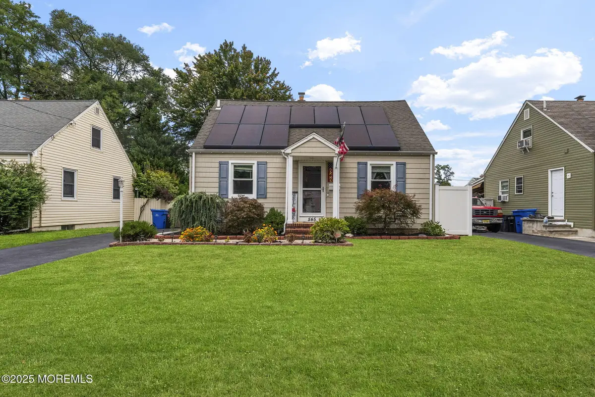545 Howard Avenue, Middlesex, NJ 08846 - #1
