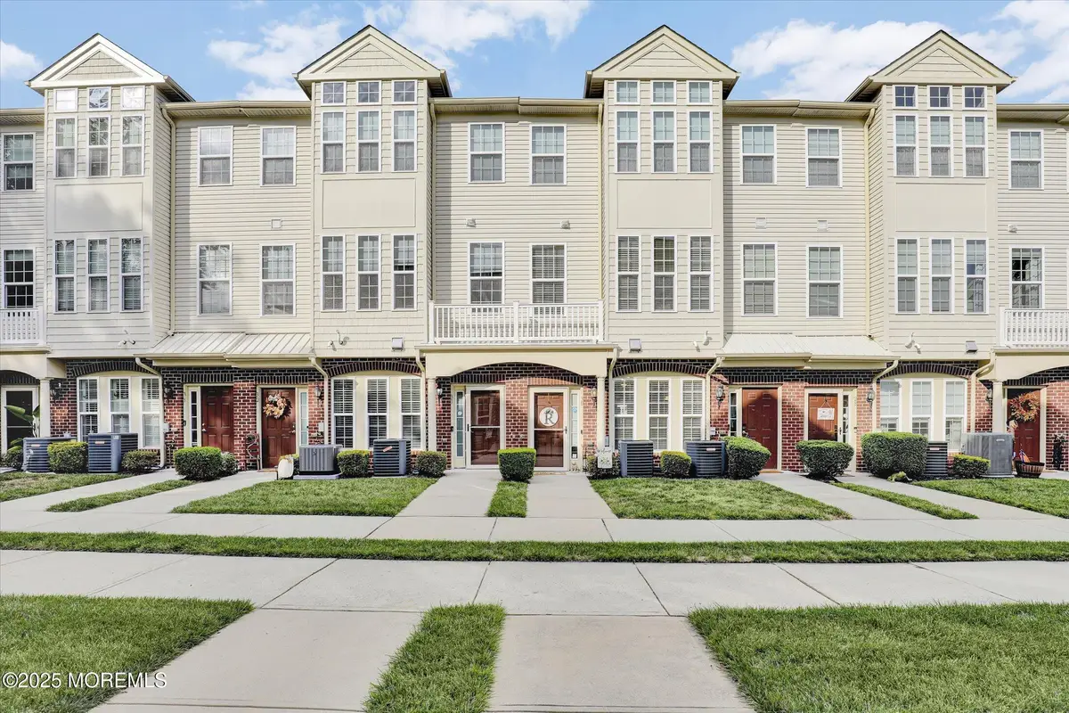 30 Jake Drive, Tinton Falls, NJ 07712 - Image #1