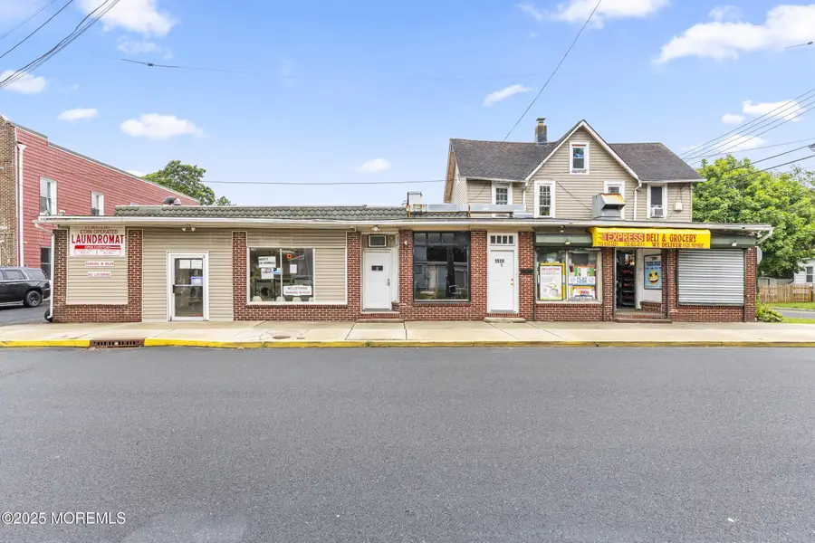 1528 Monroe Avenue, Neptune Township, NJ 07753 - Image #3