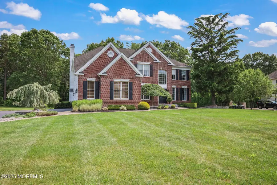 8 Mackenzie Court, Freehold, NJ 07728 - Image #2