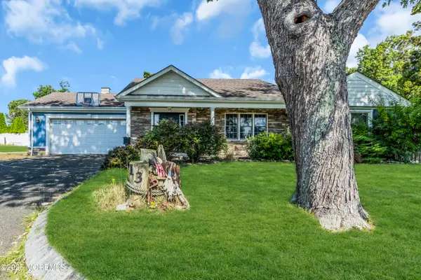 13 Morris Place, Oceanport, NJ 07757
