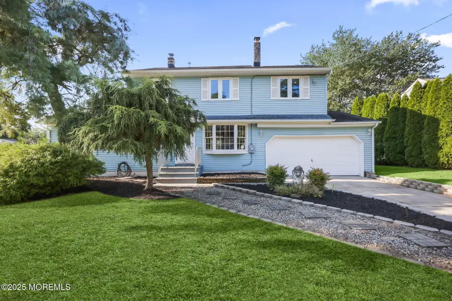 4 Elm Drive, Neptune, NJ 07753 - Image #2