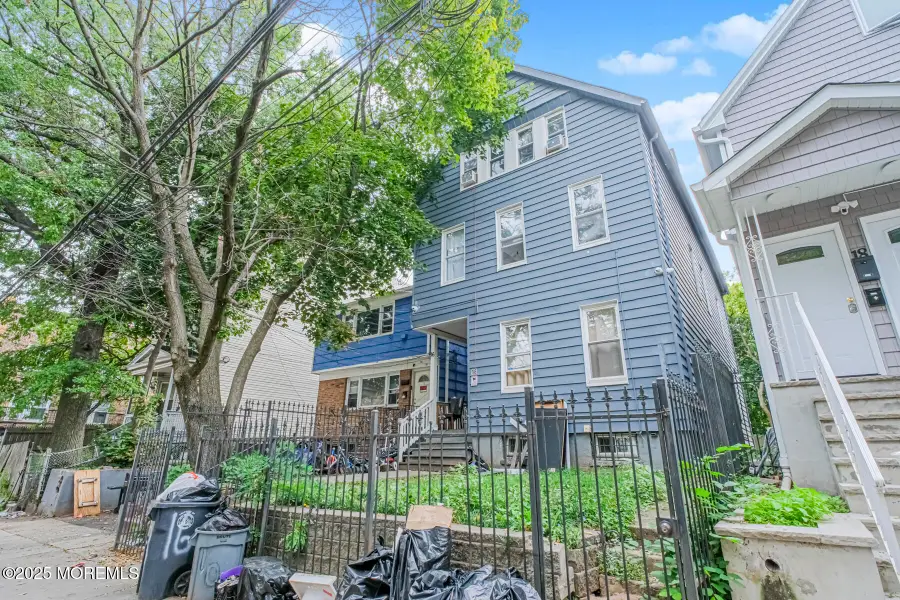 16 Alexander Street, Newark, NJ 07106 - Image #2
